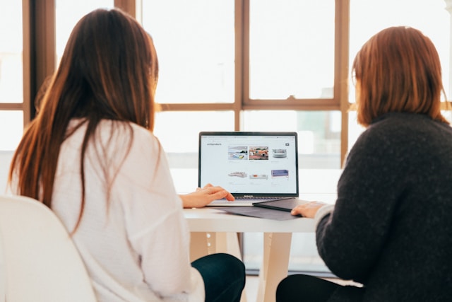 Domain Names and Social Media: Creating a Cohesive Online Presence